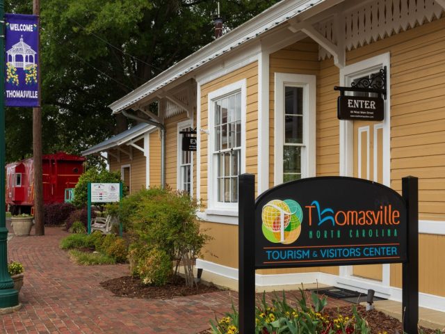 Davidson-Davie Small Business Center provides support to local businesses through Duke Energy Foundation grant